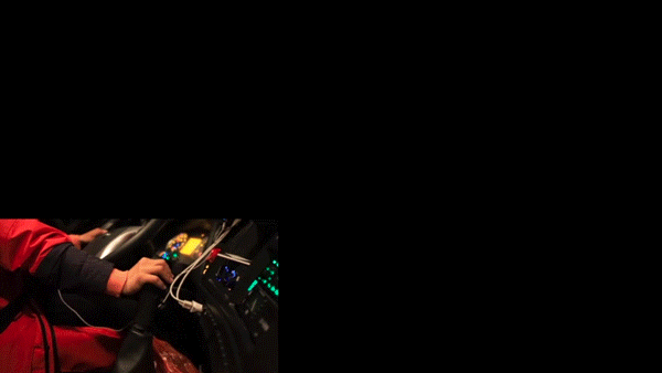 被奥斯卡导演选中的中国女孩：15岁割草喂猪，25岁靠开卡车一夜走红休闲区蓝鸢梦想 - Www.slyday.coM