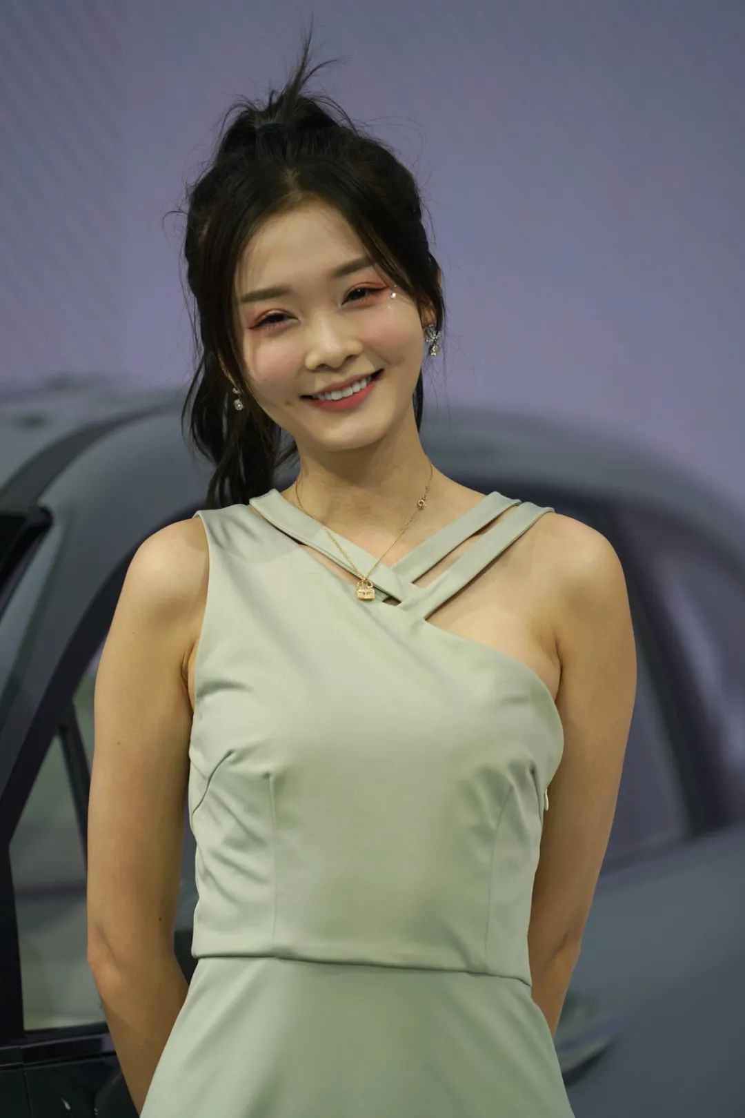 成都车展模特图集50张苏雨农的长镜头