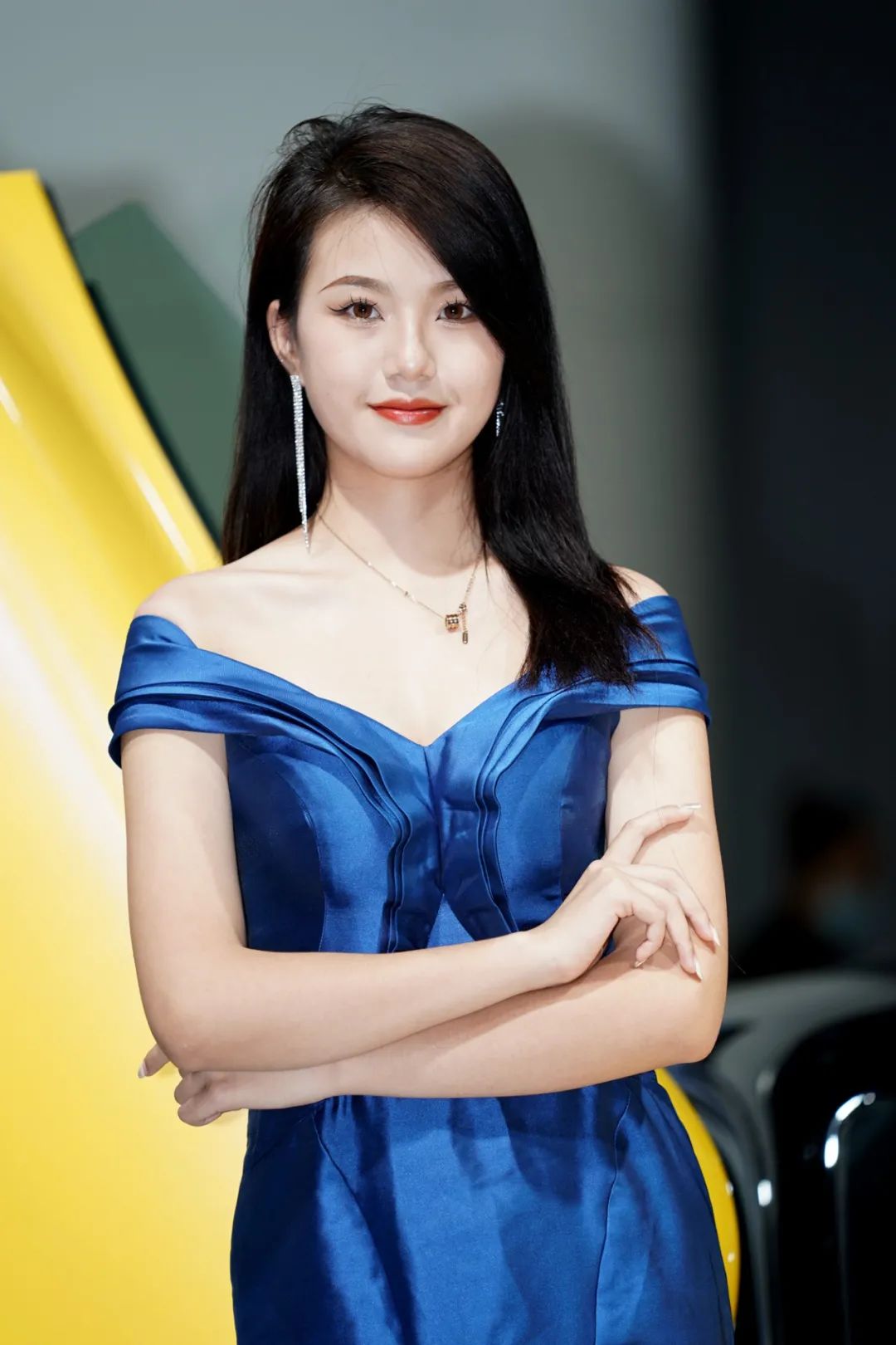 成都车展模特图集50张苏雨农的长镜头