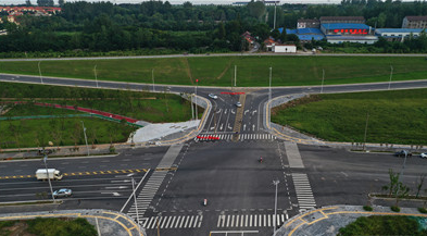 双向6车道!荆江大道这一段太美了!