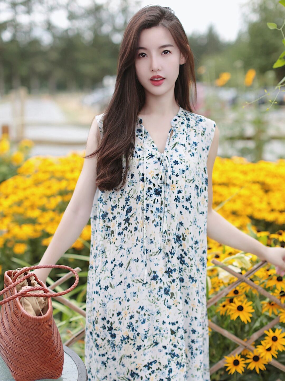 时髦女人换季不要乱穿衣，这些穿搭公式可照搬，日常实用还洋气休闲区蓝鸢梦想 - Www.slyday.coM