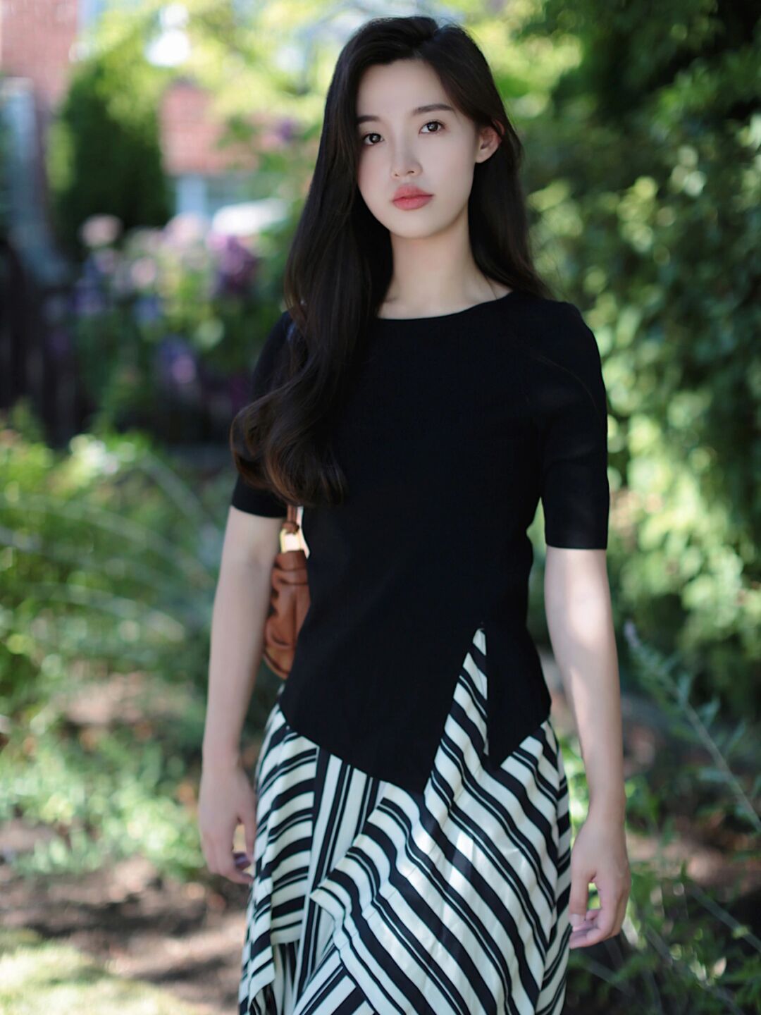 时髦女人换季不要乱穿衣，这些穿搭公式可照搬，日常实用还洋气休闲区蓝鸢梦想 - Www.slyday.coM