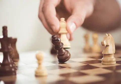 ST花王实控人肖国强被罚2637万元：涉嫌内