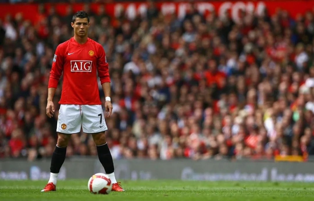 争议!曝c罗或拿到7号球衣,此做法没风度,不如梅西