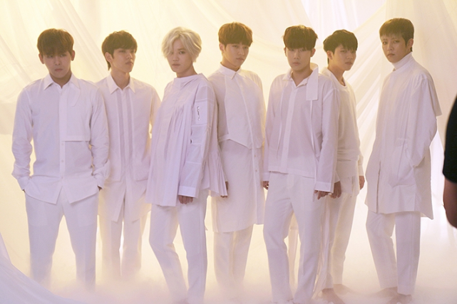 杰迷与infinite粉丝的唇枪舌剑之所以没有被"清朗"行动限制,是因为