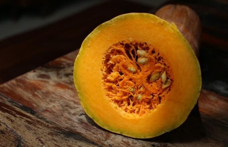 买老南瓜记住3个挑选技巧南瓜香甜软糯蒸煮炒炸都好吃