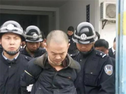 熊振林：因情人不给他生儿子，他一夜连杀8人，最小被害者仅2岁休闲区蓝鸢梦想 - Www.slyday.coM