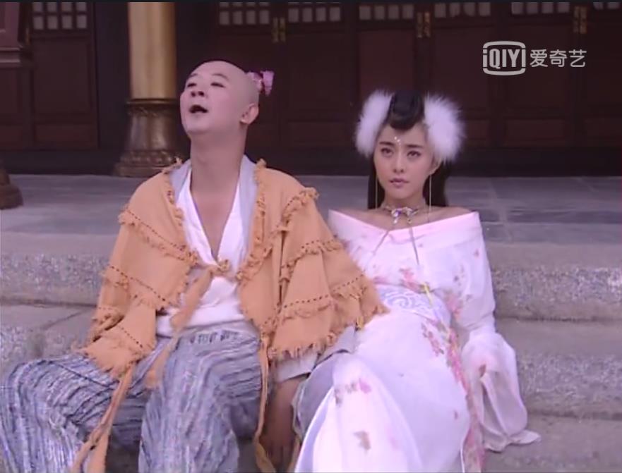 在第三部时,猪八戒零星也提及过锦毛鼠,却是为了突出自己能力厉害,他