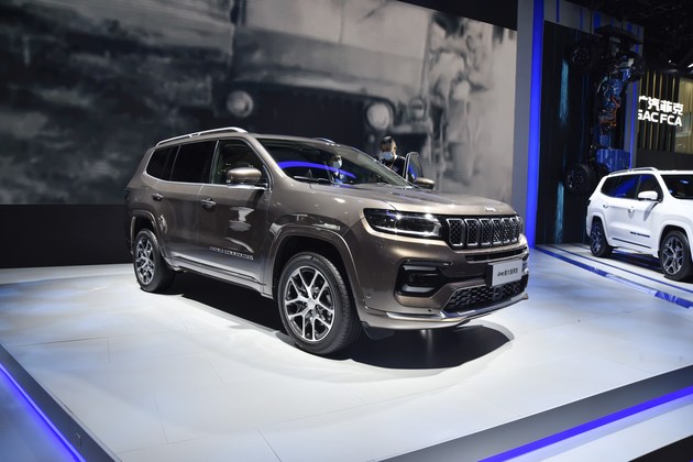 2021成都车展实拍jeep新大指挥官细节小幅升级