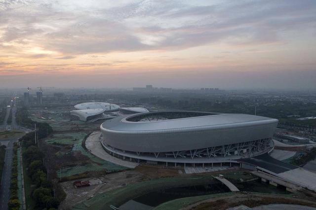 组图江苏泰州体育公园一场三馆项目建设进入冲刺阶段