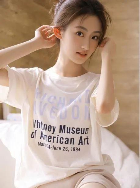 因扫黑风暴走红的95后小花杨雨潼把徐英子这个角色演活了