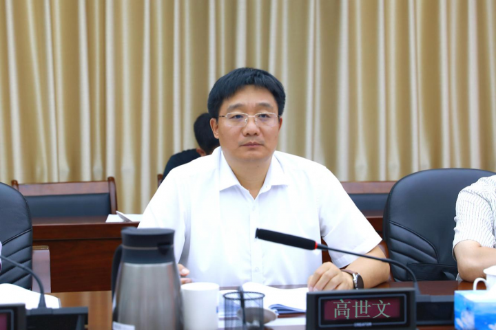 此番担任市长3个多月,夏文勇再次接替张鸿星,任抚州市委书记.