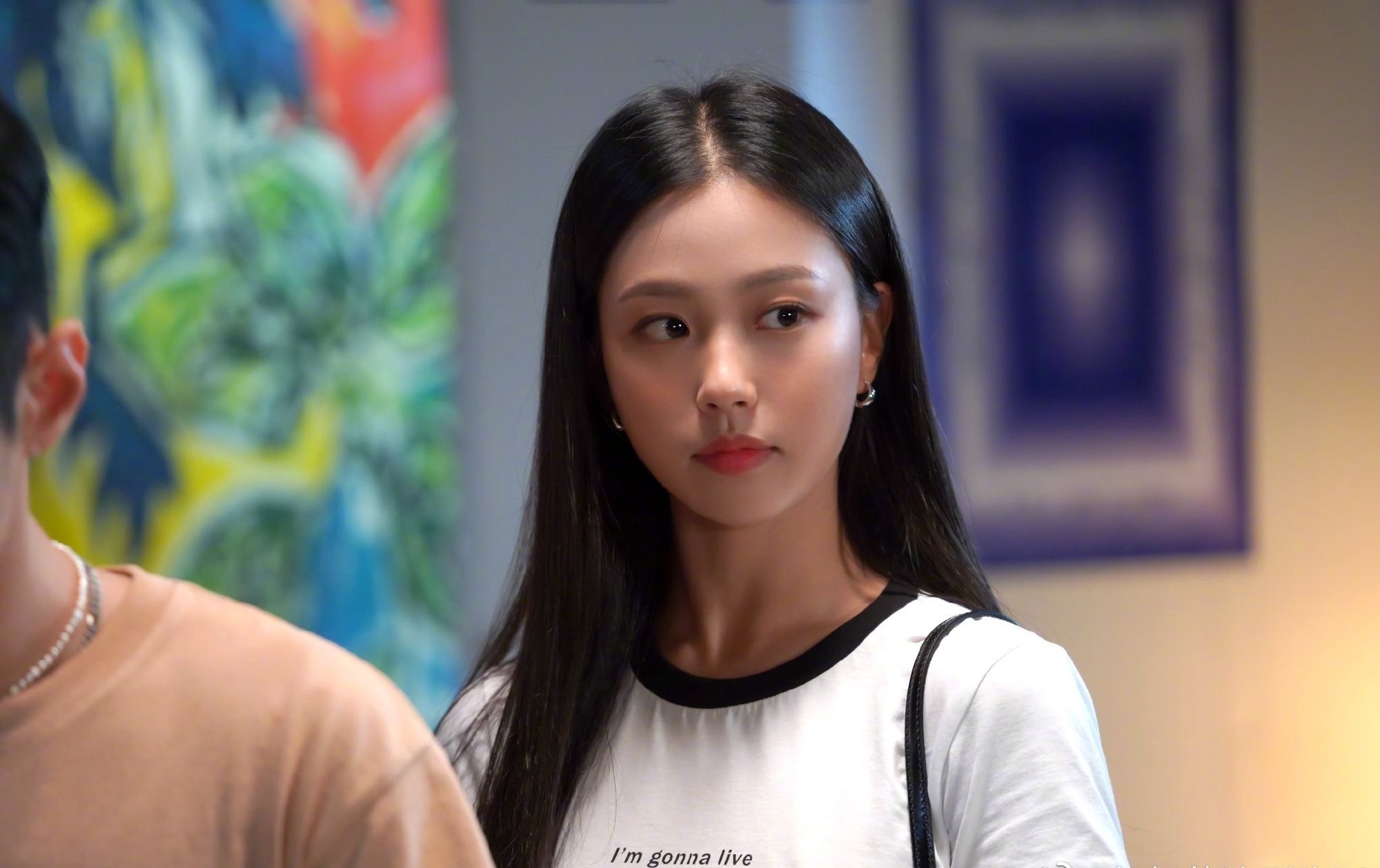 韩国女明星也爱黑长直发型李多熙性感iu清纯宋慧乔惊艳