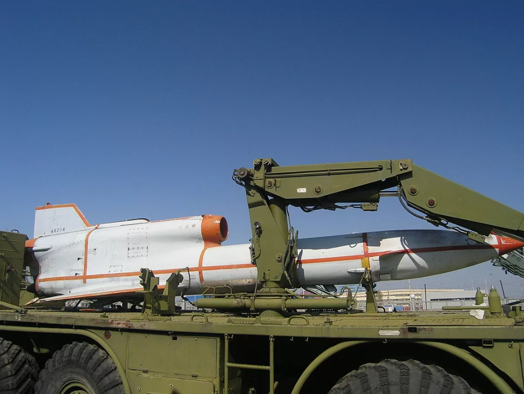 图-143无人侦察机,具备隐身性能,可抵御核辐射!