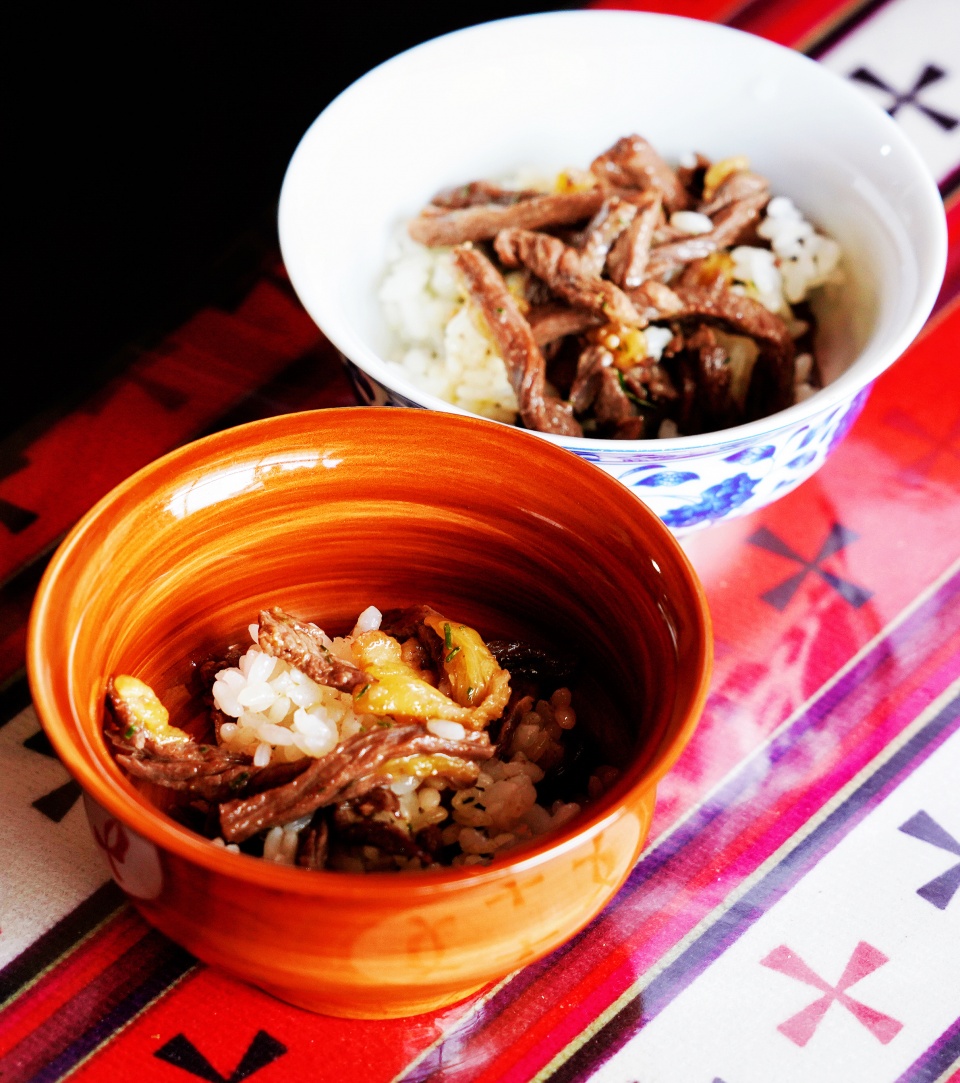 藏北高原顶级美味:那曲牛肉盖饭,一道被舌尖中国遗忘的高原饕餮