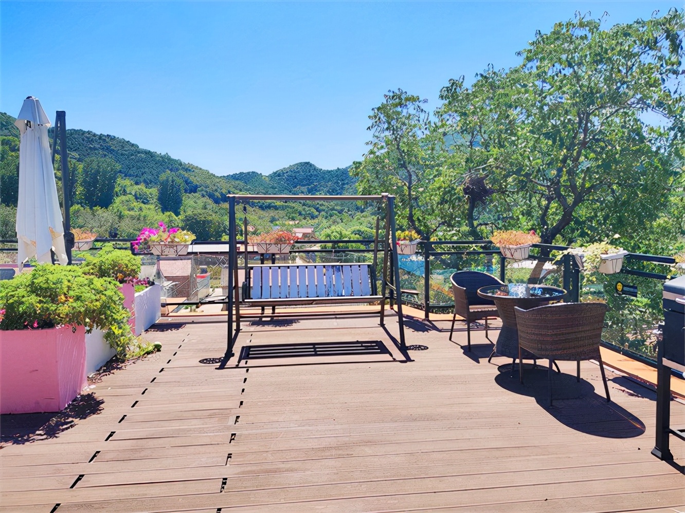 北京平谷金海湖清馨山居别墅民宿,山石瀑布采摘垂钓,四季皆风景