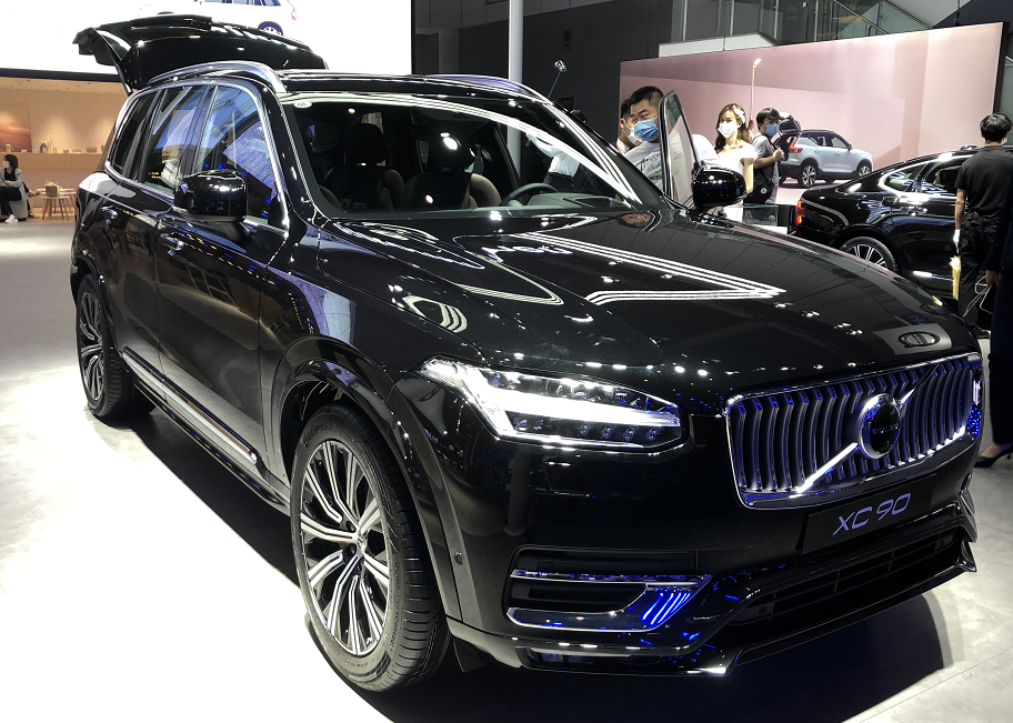 女神高圆圆为何选择沃尔沃xc90:典雅的气质与安全环保的理念-新浪汽车