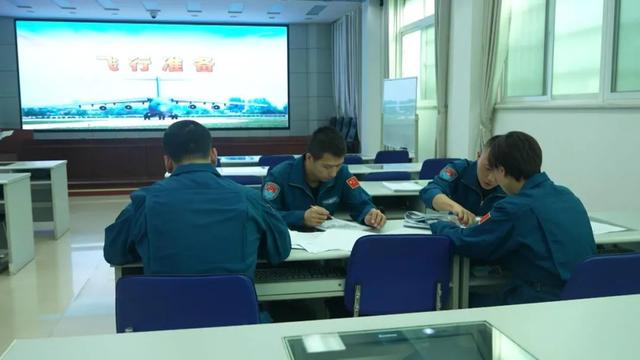 运休闲区蓝鸢梦想 - Www.slyday.coM