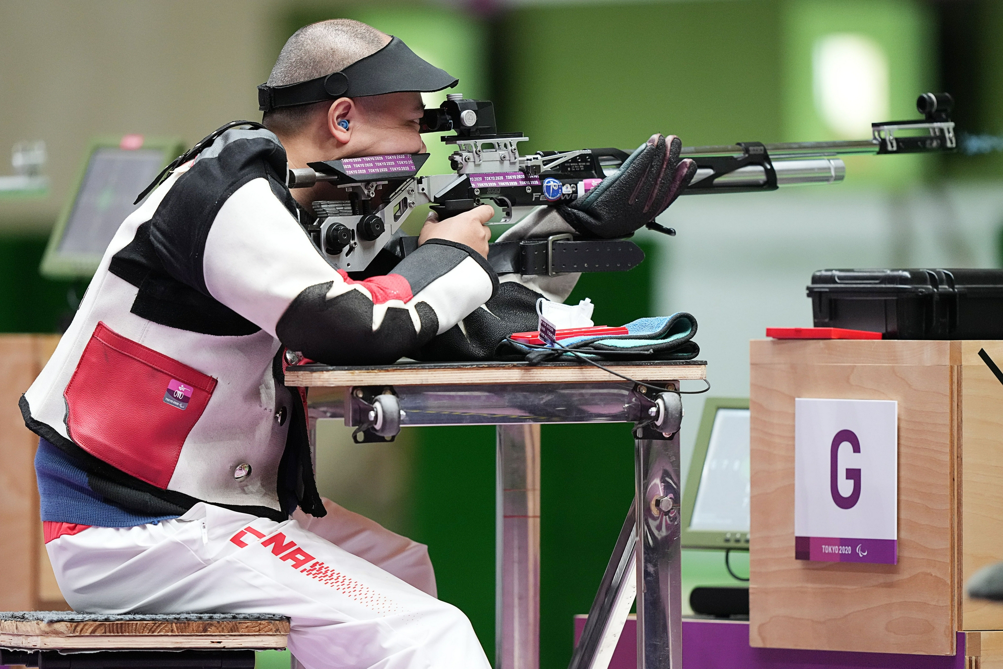 射击——混合组10米气步枪卧射r3-sh1级决赛:董超获得第五名