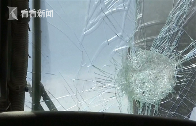 视频｜带不走的都炸了！美军撤离阿富汗前摧毁武器装备休闲区蓝鸢梦想 - Www.slyday.coM