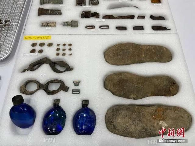 在韩志愿军烈士的这些遗物,看哭了休闲区蓝鸢梦想 - Www.slyday.coM 在韩志愿军烈士的这些遗物,看哭了休闲区蓝鸢梦想 - Www.slyday.coM