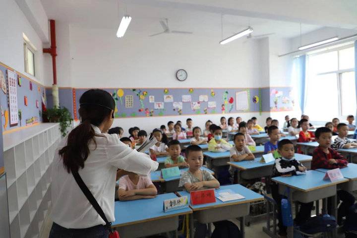 扬帆起航  德州市各中小学迎来“开学第一课”休闲区蓝鸢梦想 - Www.slyday.coM