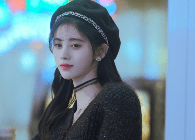 鞠婧祎拍戏时突然跪地摔伤膝盖,坦言很丢脸:医生说我是晕倒休闲区蓝鸢梦想 - Www.slyday.coM 鞠婧祎拍戏时突然跪地摔伤膝盖,坦言很丢脸:医生说我是晕倒休闲区蓝鸢梦想 - Www.slyday.coM