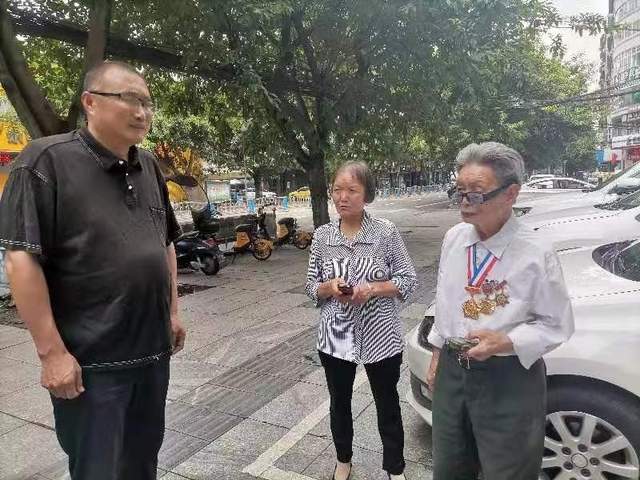 致敬抗日老兵纪念抗战胜利76周年休闲区蓝鸢梦想 - Www.slyday.coM