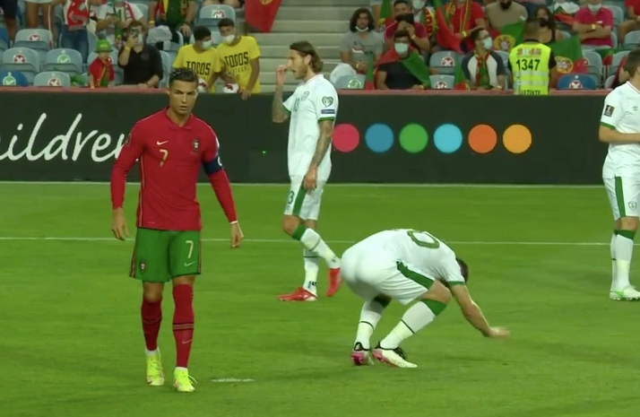 见证历史!C罗梅开二度+读秒绝杀 创造男子国家队进球世界纪录休闲区蓝鸢梦想 - Www.slyday.coM 见证历史!C罗梅开二度+读秒绝杀 创造男子国家队进球世界纪录休闲区蓝鸢梦想 - Www.slyday.coM