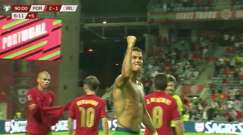 见证历史!C罗梅开二度+读秒绝杀 创造男子国家队进球世界纪录休闲区蓝鸢梦想 - Www.slyday.coM 见证历史!C罗梅开二度+读秒绝杀 创造男子国家队进球世界纪录休闲区蓝鸢梦想 - Www.slyday.coM