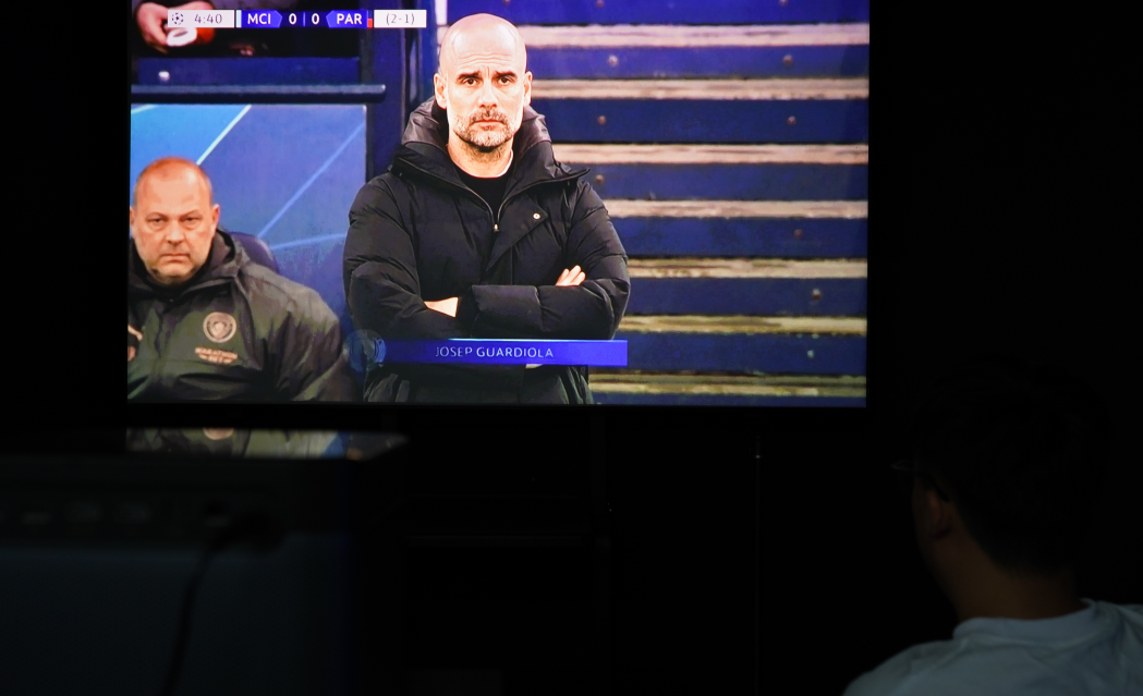 预祝国足1:0澳大利亚小胜！世预赛取得开门红首胜！为你们加油休闲区蓝鸢梦想 - Www.slyday.coM