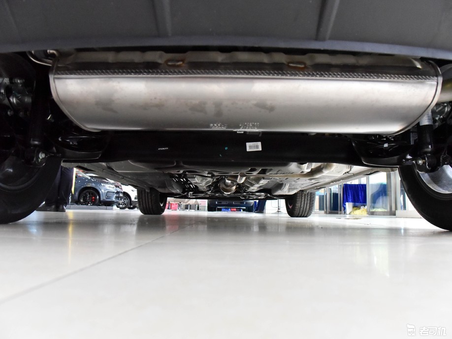 第一台车选它正合适 小哥带你一起看吉利远景x3