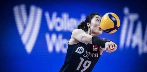 指责中国女排问题的张然是谁？他说得对不对？休闲区蓝鸢梦想 - Www.slyday.coM