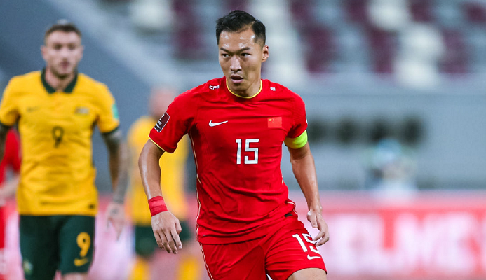 泪目！吴曦和塞恩斯伯里交换球衣，越媒嗨了：中国队心态或崩盘休闲区蓝鸢梦想 - Www.slyday.coM