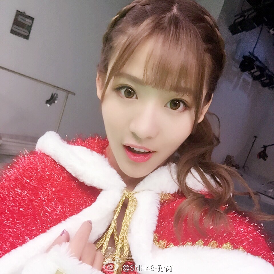 在孙芮上一个蝉联冠军的就是李艺彤,蝉联了第五第六两届冠军,原本