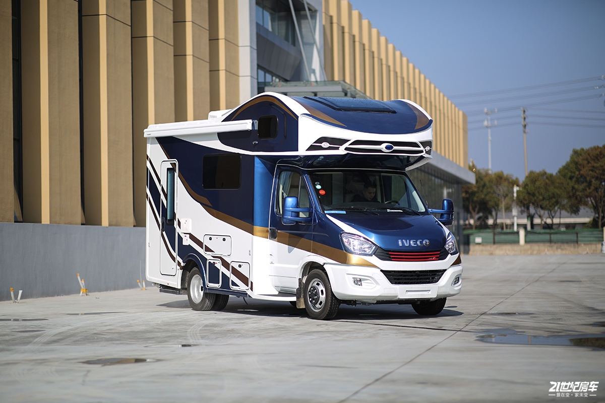 外观辨识度高,内部布局合理!实拍拓锐斯特海王星1号房车