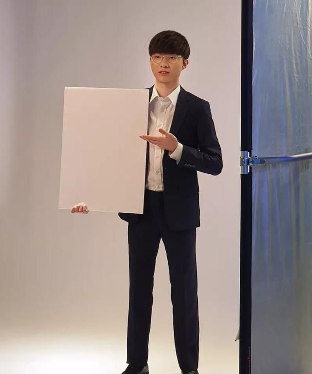 心疼doinb不是因为痛失冠军,而是因为观众!