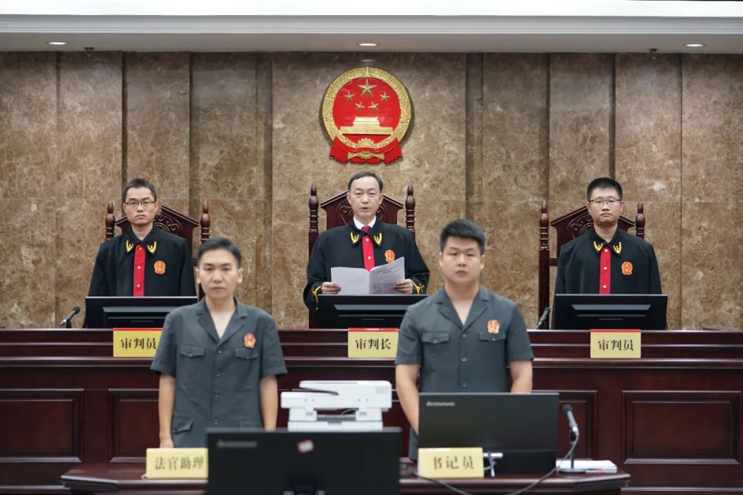 判了!广西中医药大学原副校长覃裕旺一审获刑十年六个月