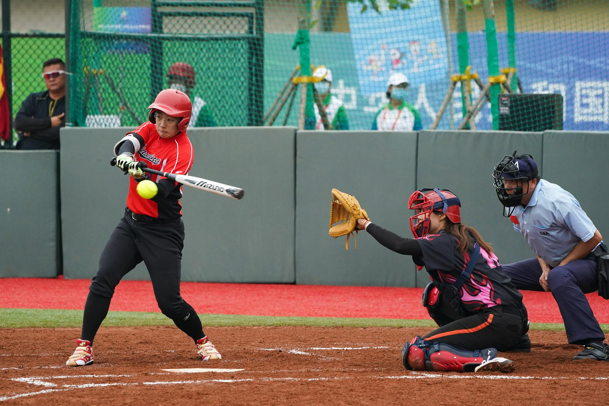 垒球女子小组赛辽宁胜北京