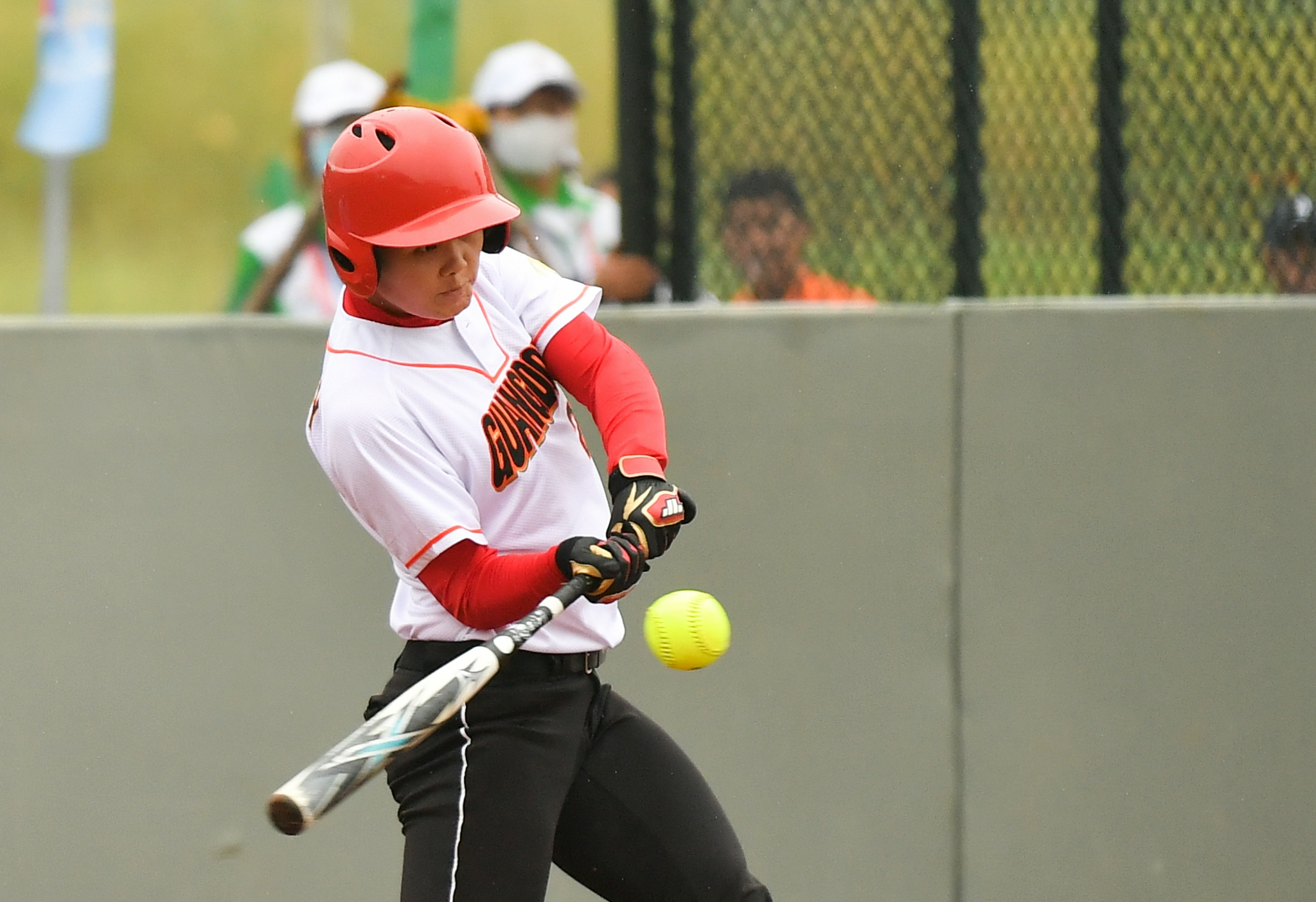 垒球——女子小组赛:江苏胜广东