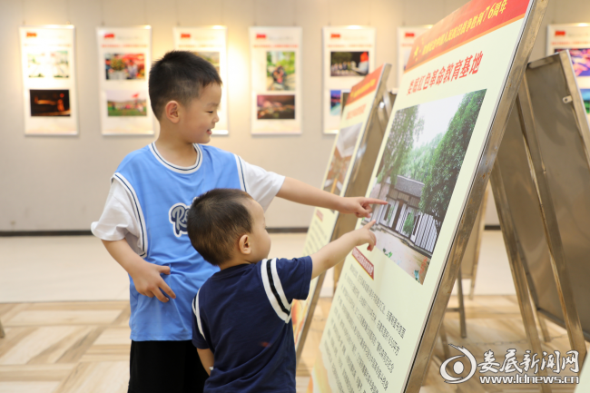 娄底市退役军人事务局举办纪念中国人民抗日战争暨世界反法西斯战争胜利76周年图片展休闲区蓝鸢梦想 - Www.slyday.coM