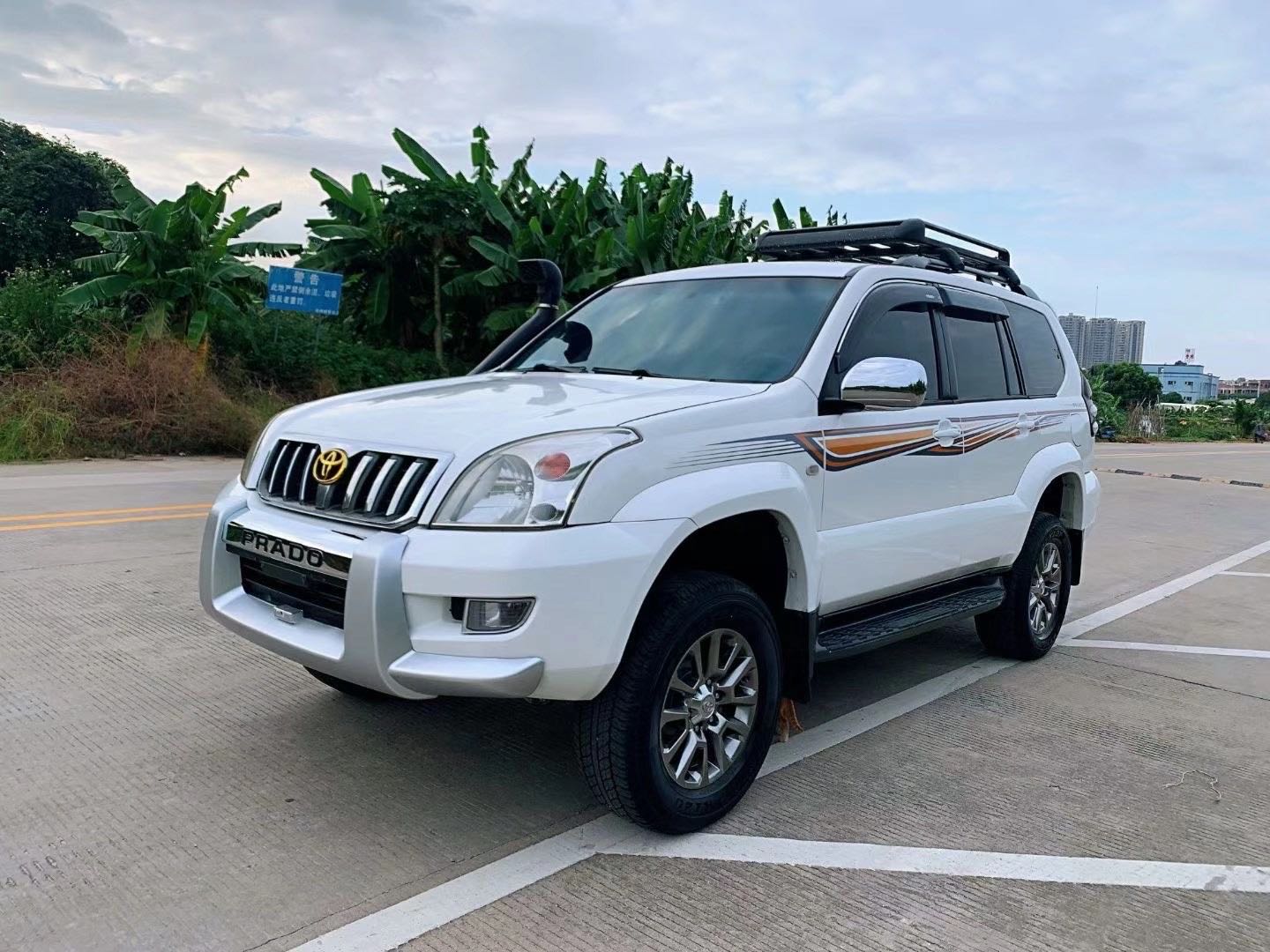 09年丰田霸道4000售价10万,开不坏的越野神车