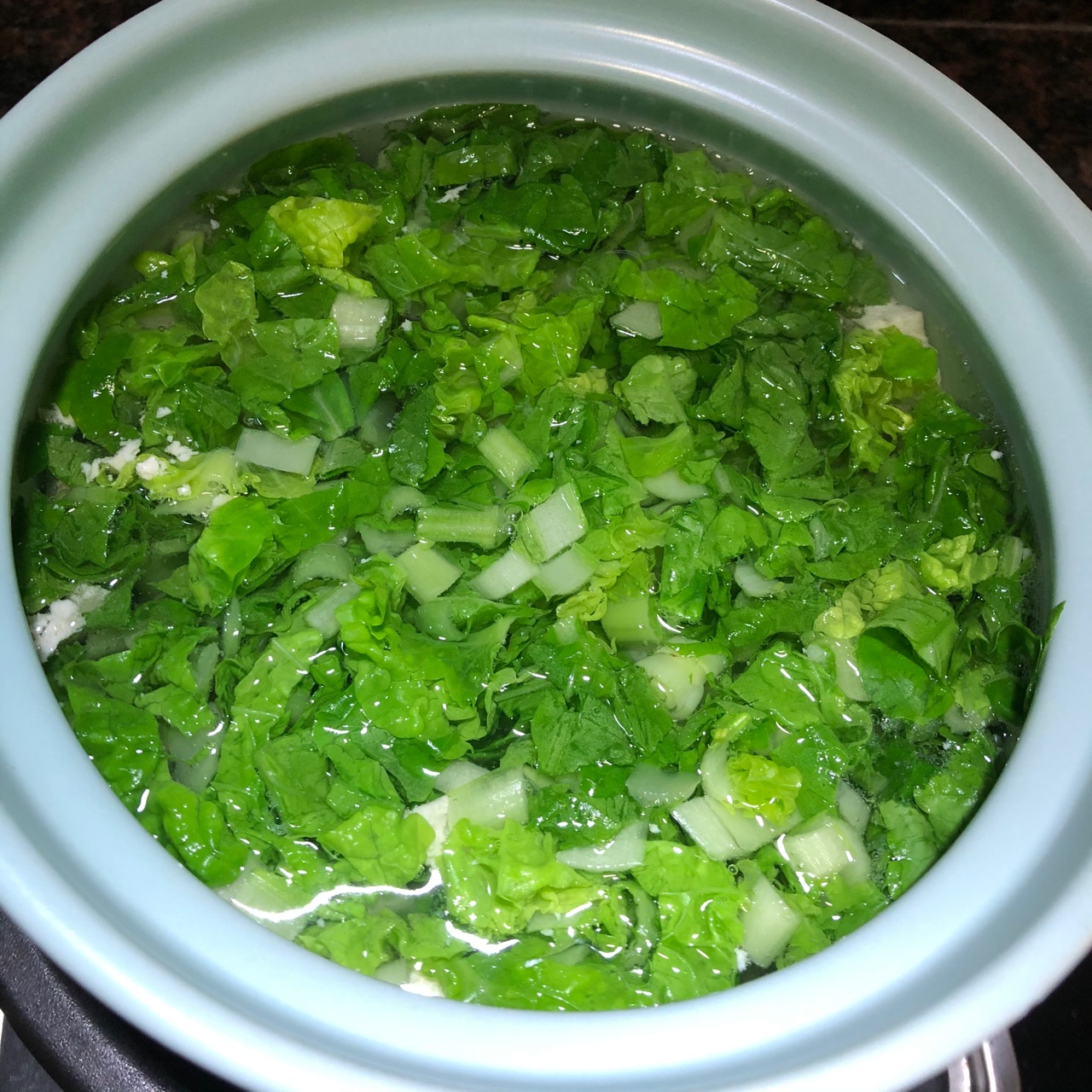 鲜虾小白菜豆腐汤