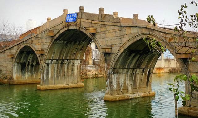 无锡古桥全家福