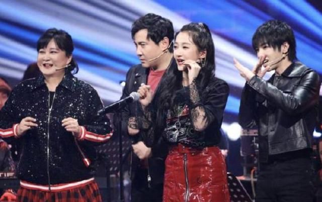 《王牌对王牌7》要换嘉宾了?导演吴彤亲自回应,粉丝们不必担心休闲区蓝鸢梦想 - Www.slyday.coM 《王牌对王牌7》要换嘉宾了?导演吴彤亲自回应,粉丝们不必担心休闲区蓝鸢梦想 - Www.slyday.coM