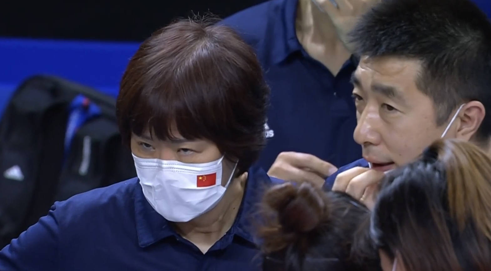 继郎平卸任后！又1中国女排教练官宣离开！剩下安家杰志在主帅？休闲区蓝鸢梦想 - Www.slyday.coM