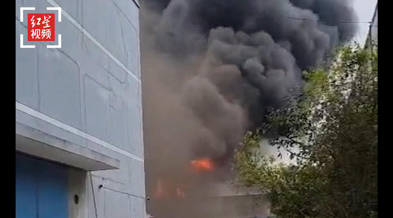 浙江嘉善一工厂车间起火六人遇难  居民：死者包括老板娘家3口人