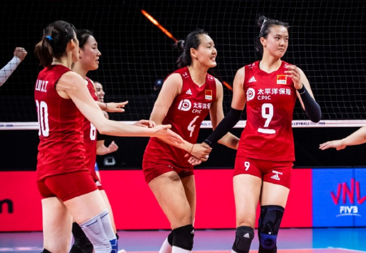 继郎平卸任后！又1中国女排教练官宣离开！剩下安家杰志在主帅？休闲区蓝鸢梦想 - Www.slyday.coM