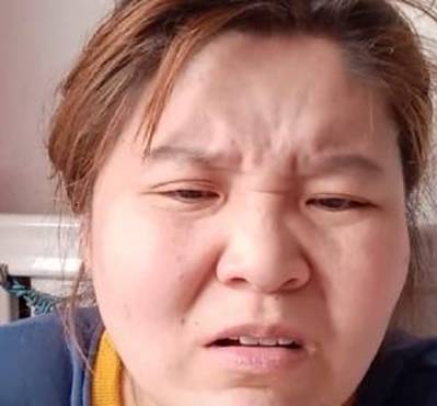 在郭老师全平台封禁冲上热搜后,郭老师本人在自己