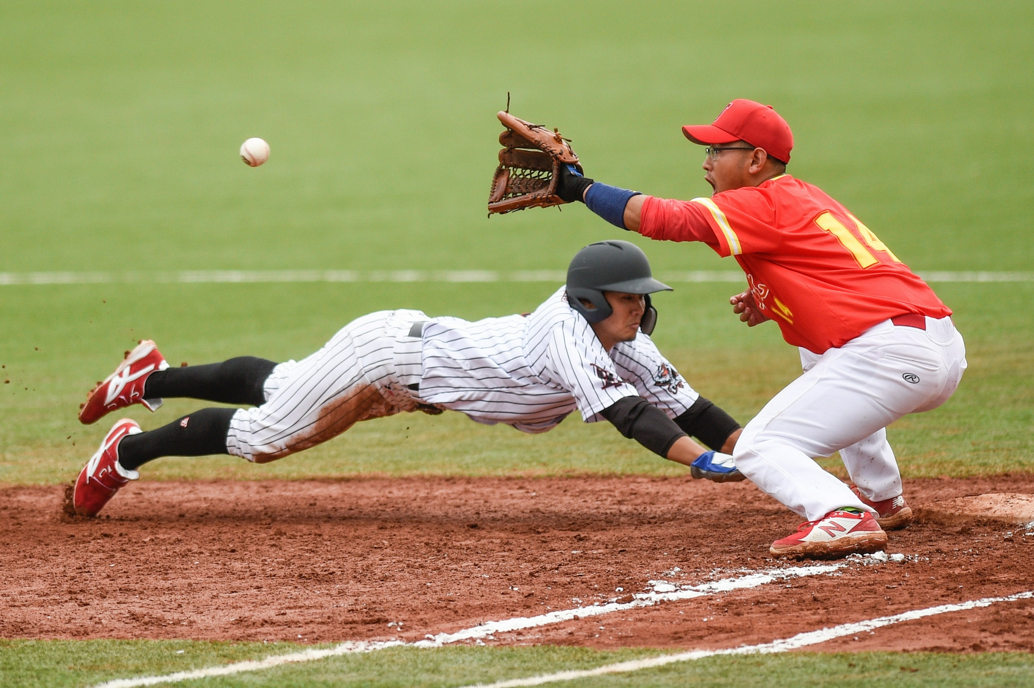 棒球男子小组赛北京胜天津体育学院